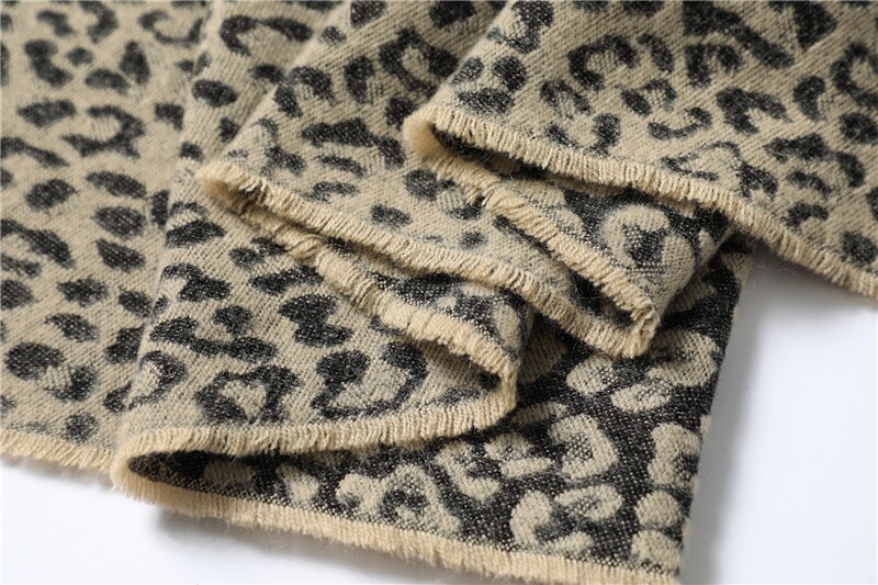 Women's Leopard Print Winter Scarf Women's Leopard Print Winter Scarf
