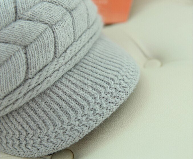 Women's Knitted Winter Cap Women's Knitted Winter Cap
