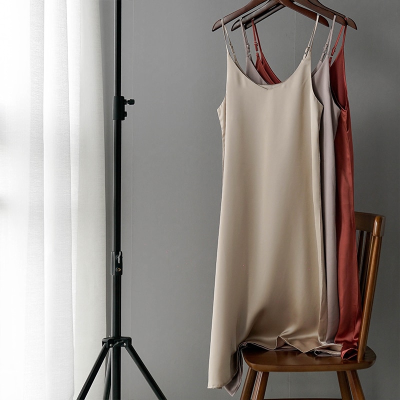 Women's Basic Satin Dress Women's Basic Satin Dress