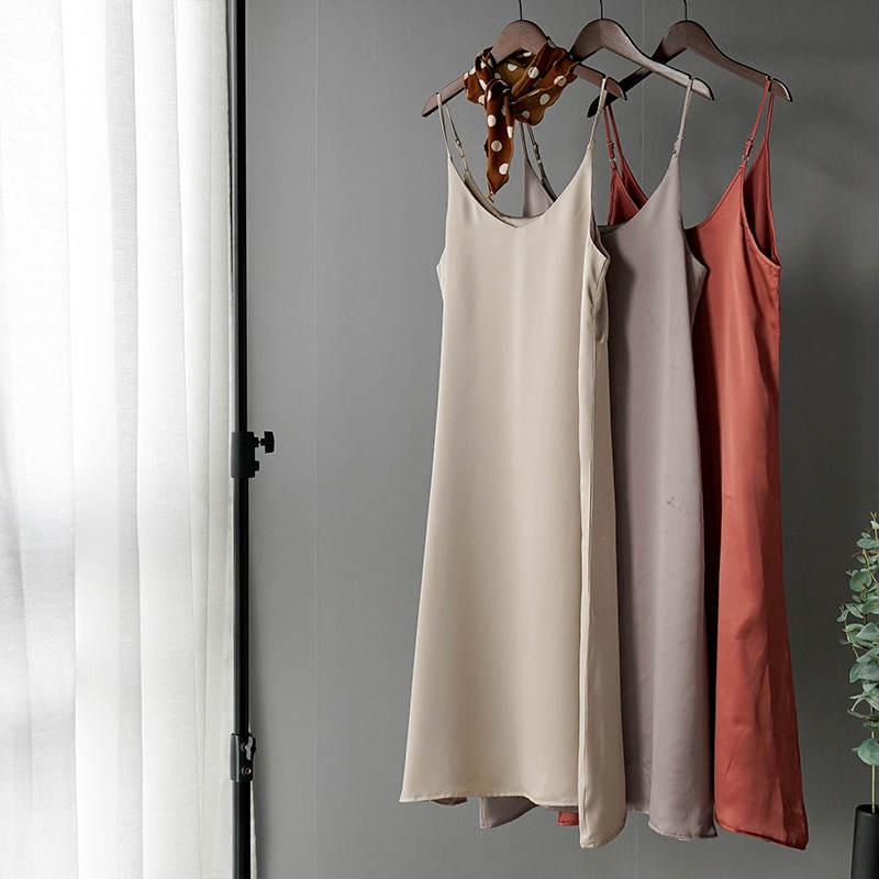 Women's Basic Satin Dress Women's Basic Satin Dress